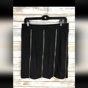 TOV Los Angelas Elegant Black Skirt with Gold Accents Size 14